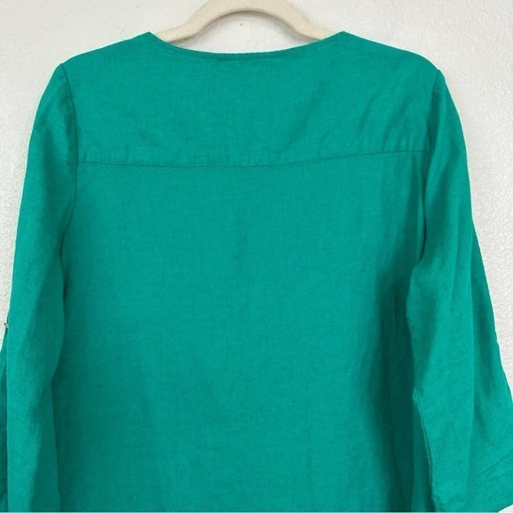 Emily Daniels size large